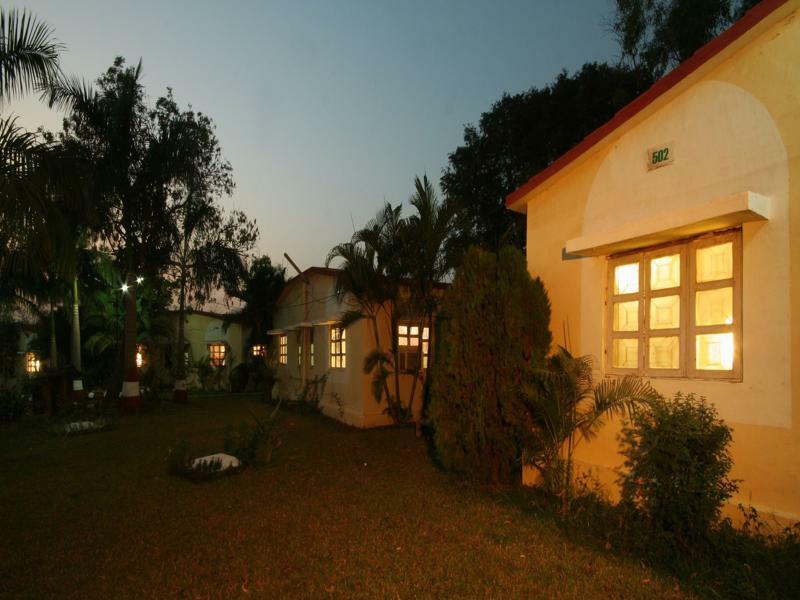 Khanvel Resort Silvassa Exterior photo
