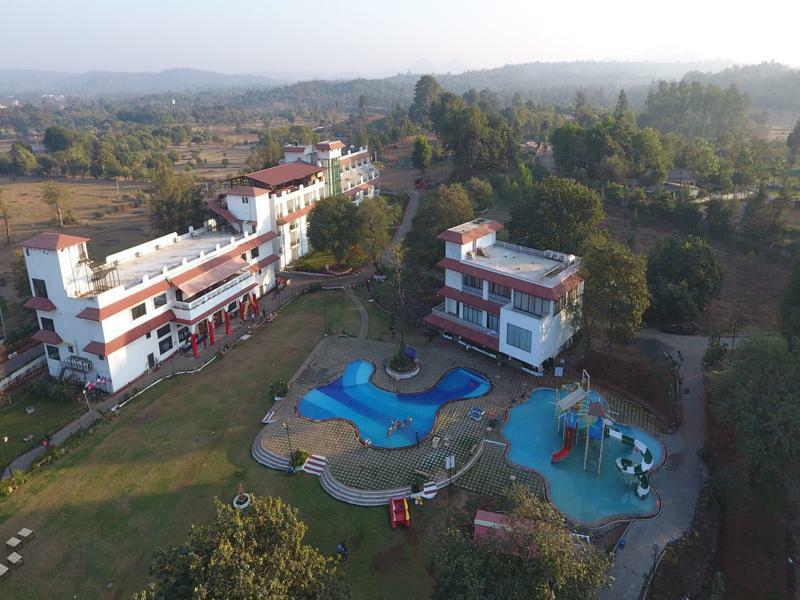 Khanvel Resort Silvassa Exterior photo