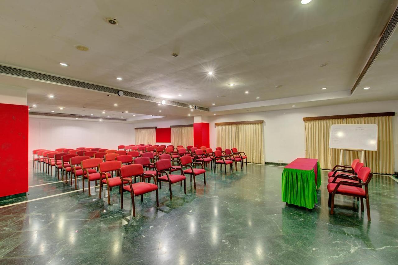Khanvel Resort Silvassa Exterior photo